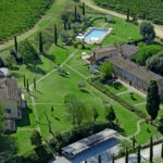 Dronebillede fra Via della Stella i Toscana