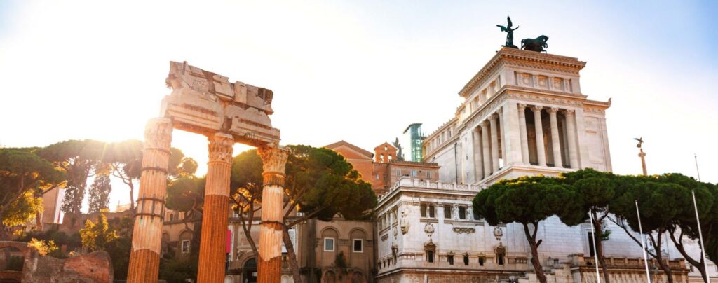 Forum Romanum - en af mange seværdigheder i Rom