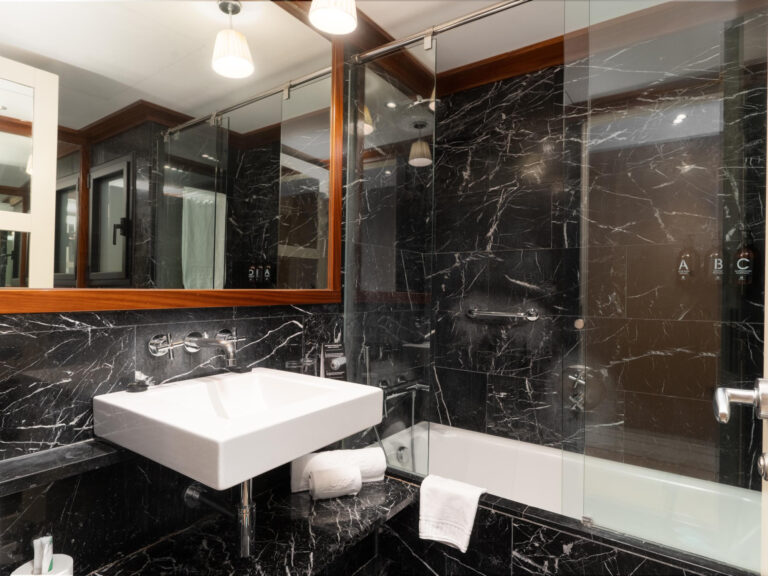 U232 Hotel – billede