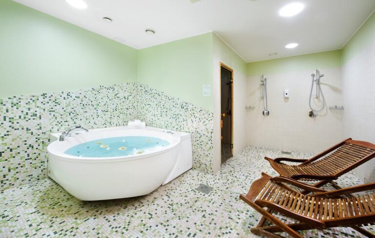 Hotel L’Ermitage – billede