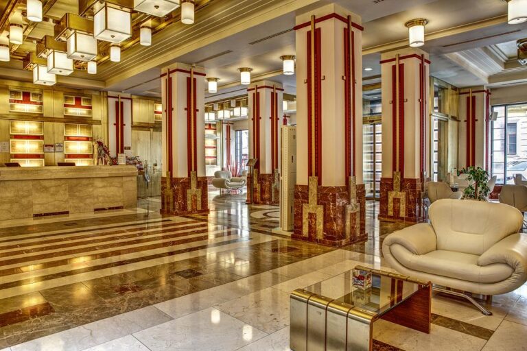 Hotel Majestic Plaza – billede