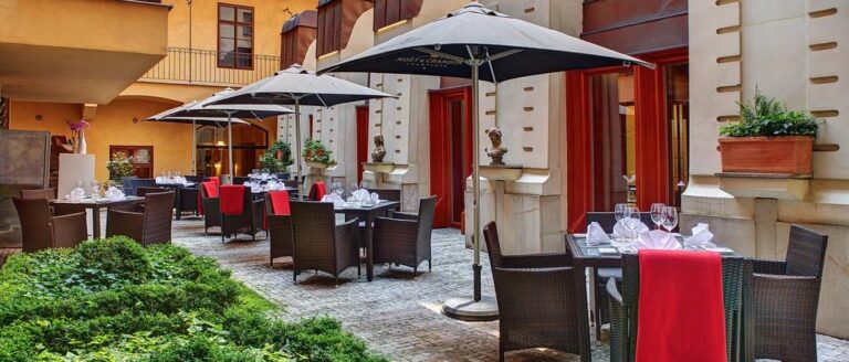 Hotel Majestic Plaza – billede